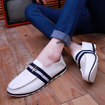 赤峰眾聯(lián)廣場男鞋店電話號碼-第1張圖片