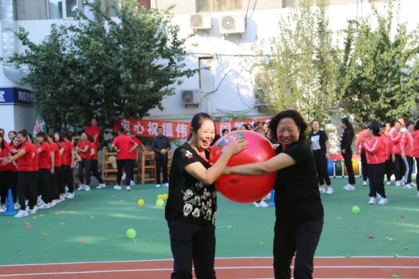 赤峰歡樂嘉年華電話號碼多少-第1張圖片