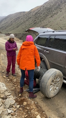赤峰市天山輪胎更換電話號碼-第1張圖片