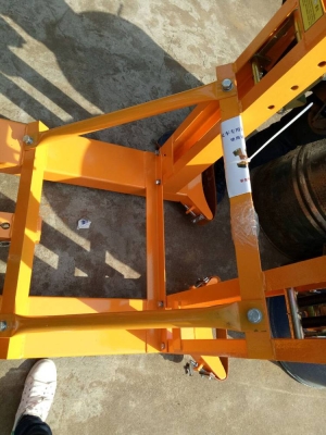 赤峰尿素桶采購商電話號碼-第1張圖片