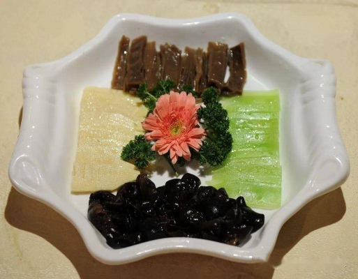 赤峰賓館家宴電話號(hào)碼查詢是多少-第1張圖片