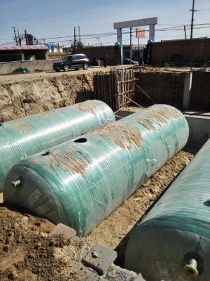 赤峰玻璃鋼生產(chǎn)廠家電話-第1張圖片