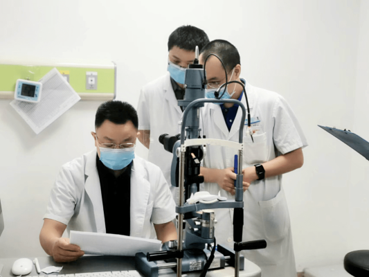 赤峰市視力矯正機構(gòu)電話號碼-第1張圖片