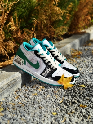 赤峰球鞋定制廠家電話號(hào)碼-第1張圖片