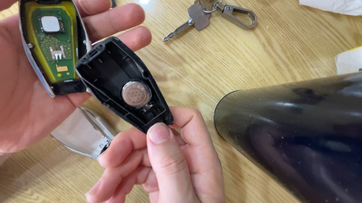 赤峰換汽車車鑰匙電池電話號碼-第1張圖片