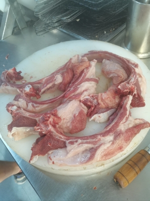 赤峰屠宰場殺羊電話號碼-第1張圖片