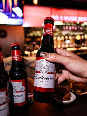 赤峰玖吧酒吧電話號(hào)碼多少-第1張圖片