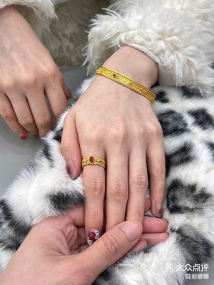 赤峰鳳儀戒指專賣店電話號(hào)碼-第1張圖片
