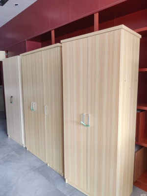 赤峰鐵皮柜批發(fā)電話號碼-第1張圖片