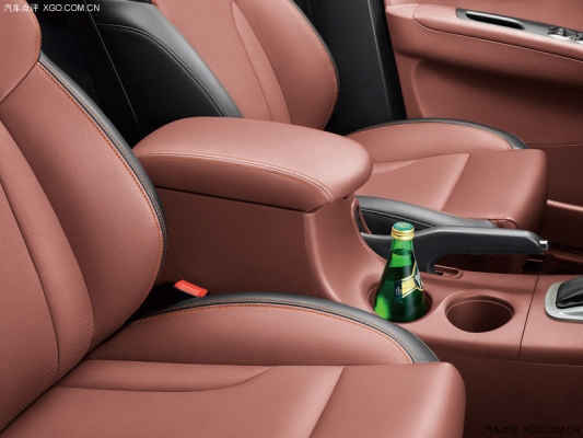 赤峰汽車玻璃膜店電話號(hào)碼-第1張圖片