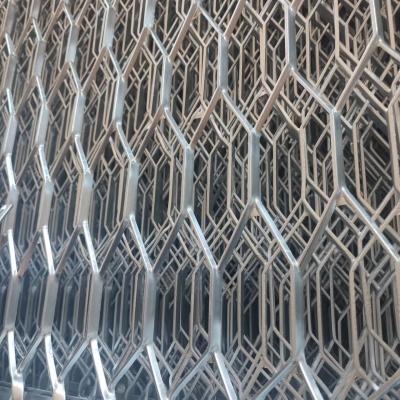 赤峰鍍鋅鋼板網(wǎng)廠電話號碼-第1張圖片