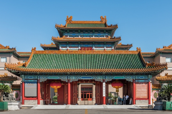 赤峰聯(lián)通大廈地址查詢電話號碼-第1張圖片