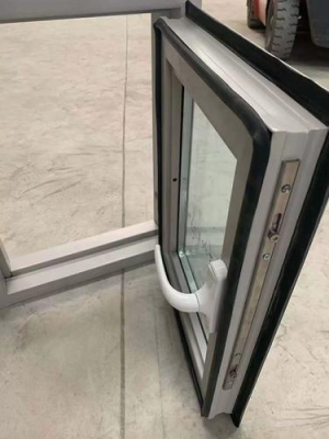 赤峰二手鋼窗轉(zhuǎn)讓電話號(hào)碼-第1張圖片