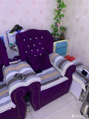 芊芊美甲赤峰店地址電話-第1張圖片