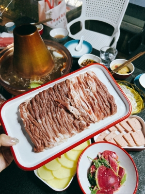 赤峰胡同里涮羊肉店電話號(hào)碼-第1張圖片