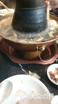 赤峰老街碳火鍋電話號碼查詢-第1張圖片