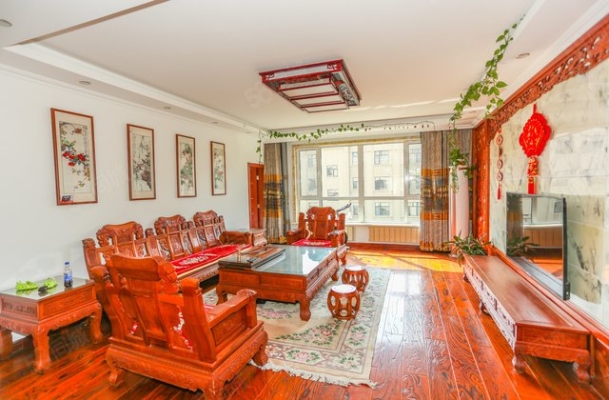 赤峰市區(qū)中介電話號(hào)碼是多少-第1張圖片