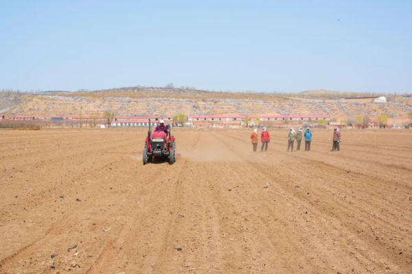 赤峰穆家營(yíng)子影樓電話號(hào)碼-第1張圖片