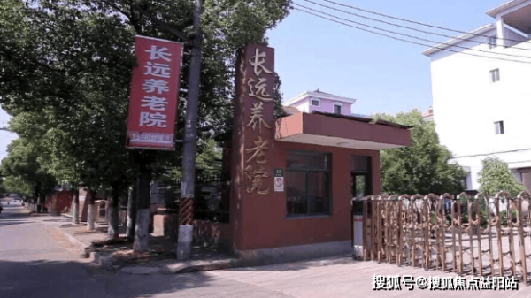 赤峰結(jié)婚照租賃電話地址查詢-第1張圖片