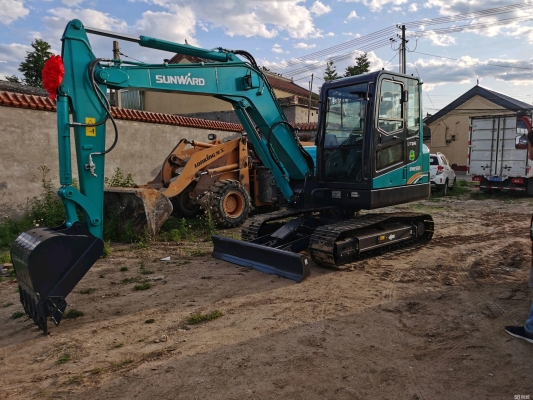 赤峰小鉤機(jī)出租電話地址查詢-第1張圖片