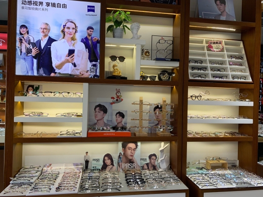 赤峰光明眼鏡旗艦店電話號(hào)碼-第1張圖片