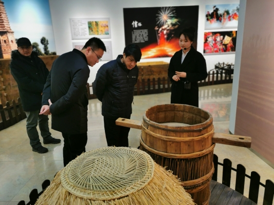 赤峰市醫(yī)考中心電話是多少-第1張圖片