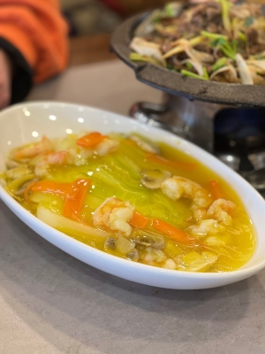 赤峰水泵廠附近飯店電話號碼-第1張圖片