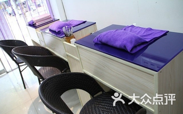 赤峰市美甲店團購電話號碼-第1張圖片