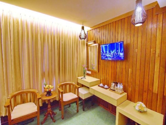 赤峰今棲酒店預訂電話號碼-第1張圖片