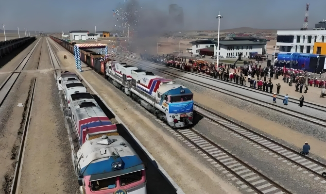 赤峰到天津運(yùn)輸車隊(duì)電話號(hào)碼-第1張圖片