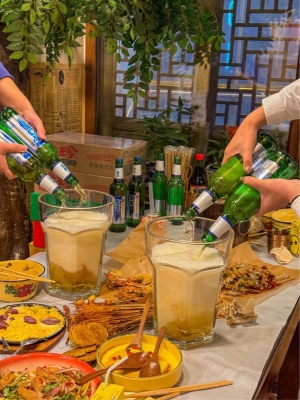 赤峰彩虹橋燒烤平房電話號碼-第1張圖片