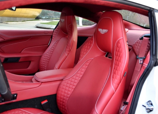 赤峰賓利改裝店電話多少號-第1張圖片