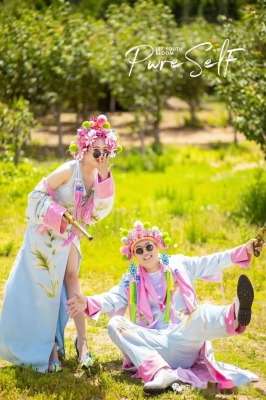 赤峰購(gòu)買(mǎi)婚紗店地址電話(huà)號(hào)碼-第1張圖片