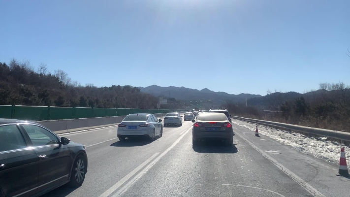 濰坊到赤峰的貨車電話號碼是多少-第1張圖片