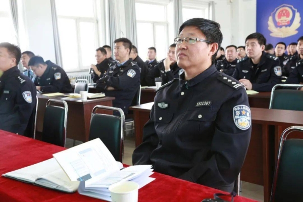 赤峰市監(jiān)察局電話號碼-第1張圖片