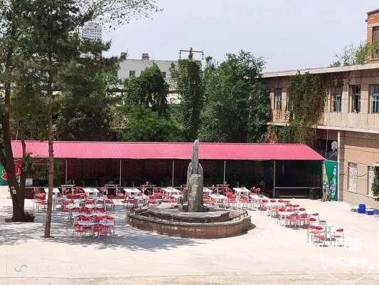 赤峰美食大院電話地址是多少號(hào)-第1張圖片