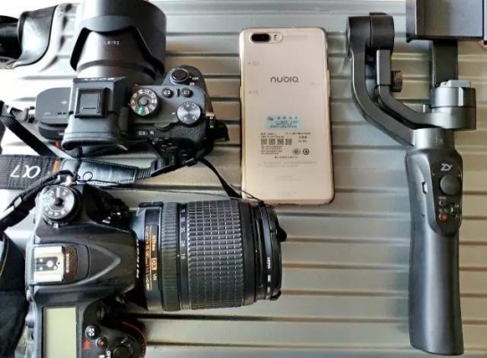 赤峰賣移動(dòng)電源的電話地址是多少-第1張圖片