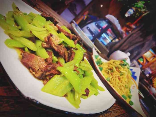 赤峰中餐優(yōu)惠時(shí)間表電話(huà)查詢(xún)-第1張圖片