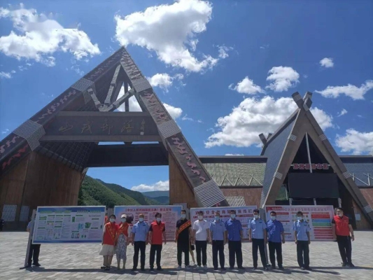 赤峰喀喇沁旗網(wǎng)約車公司電話是多少-第1張圖片