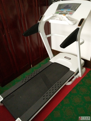 赤峰修理跑步機的電話號碼-第1張圖片