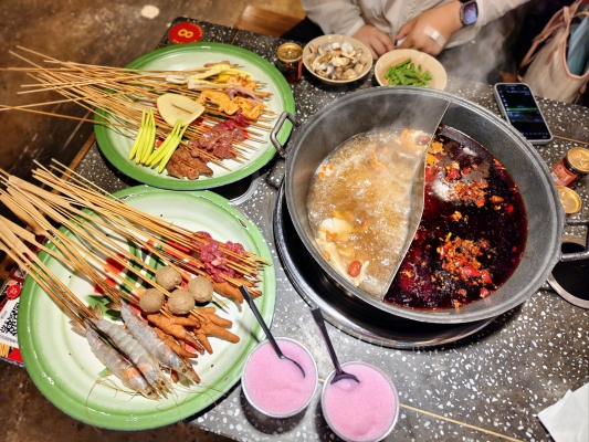 赤峰串串火鍋店電話地址查詢-第1張圖片