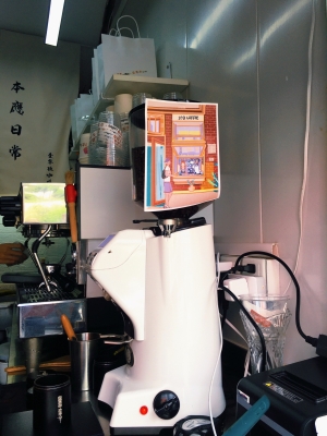 赤峰公路咖啡館地址電話號碼-第1張圖片