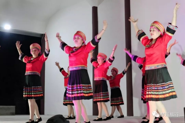 赤峰橋頭鎮(zhèn)禮儀車隊(duì)電話號(hào)碼-第1張圖片