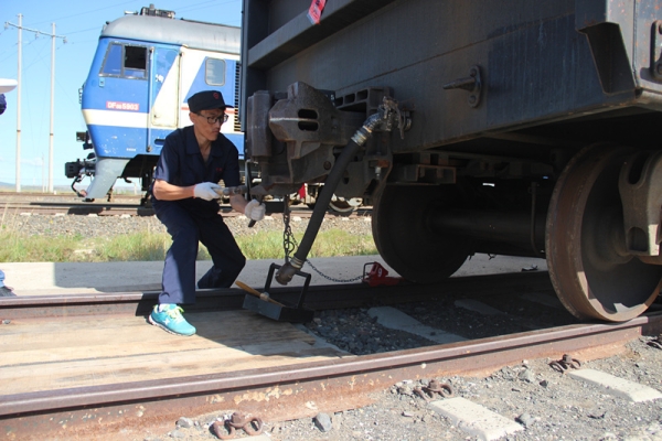赤峰車輛段客車車間電話號(hào)碼-第1張圖片