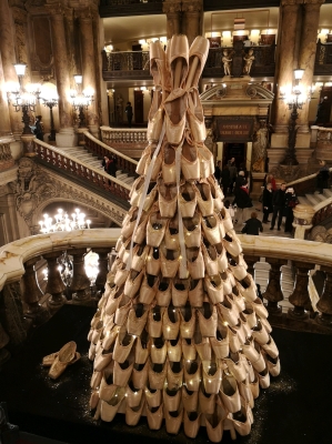 赤峰巴黎包廂訂餐電話號(hào)碼查詢-第1張圖片