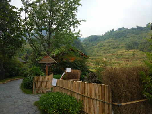 赤峰瑤池御水溫泉洗浴電話號碼-第1張圖片